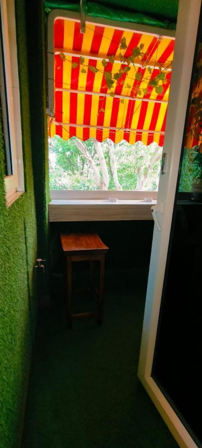 Vinanda Home Stay Yeni Delhi Dış mekan fotoğraf