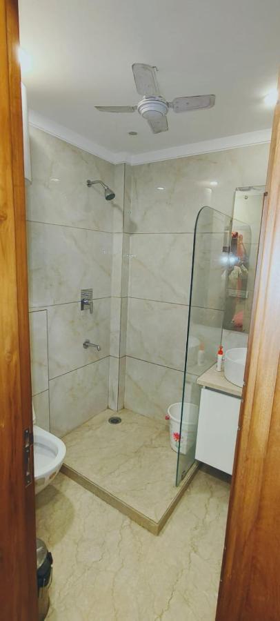Vinanda Home Stay Yeni Delhi Dış mekan fotoğraf